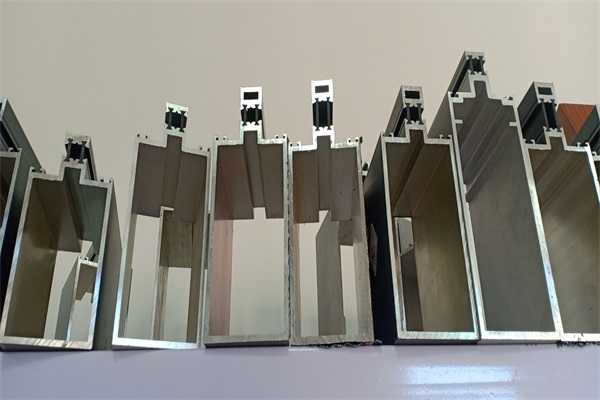 幕墻鋁型材的特點(diǎn)是是什么？